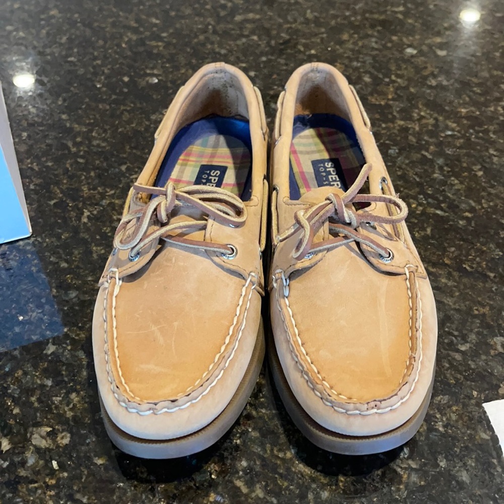 Sperry Sahara size 8 1/2
